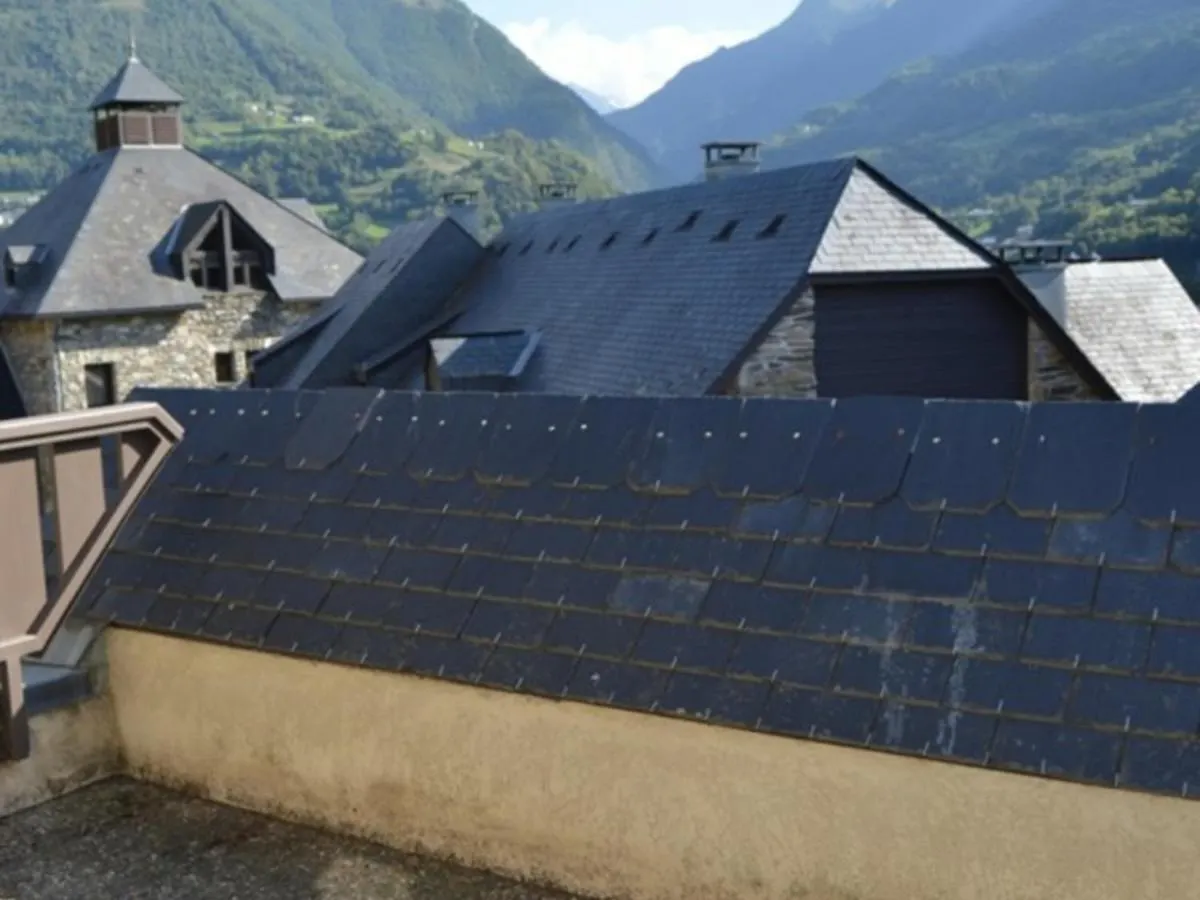 Apartment Duplex T4 7 Pers Avec Terrasse Et Parking A Esquieze-Sere - Fr-1-402-73 France